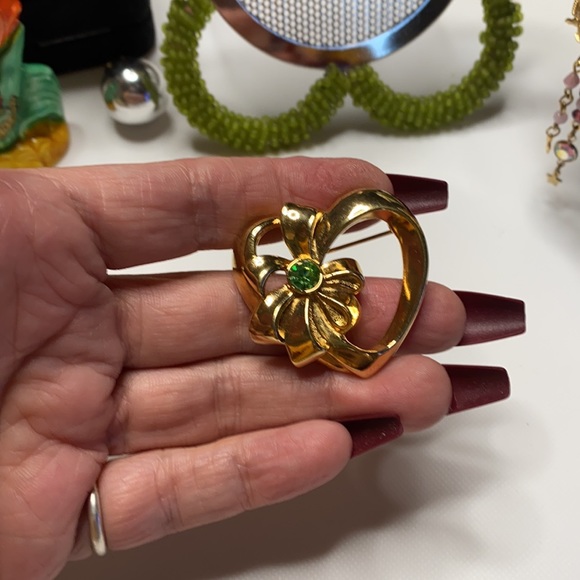 Avon Heart Brooch - Picture 3 of 3